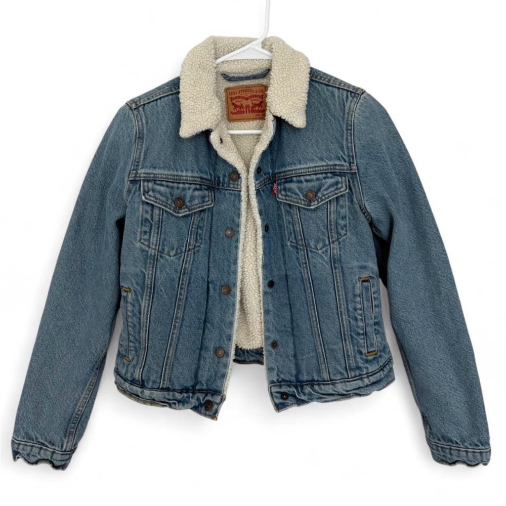 Womens Levi Strauss Sherpa Trucker Jean Jacket XS Medium Wash Denim Snap Closure